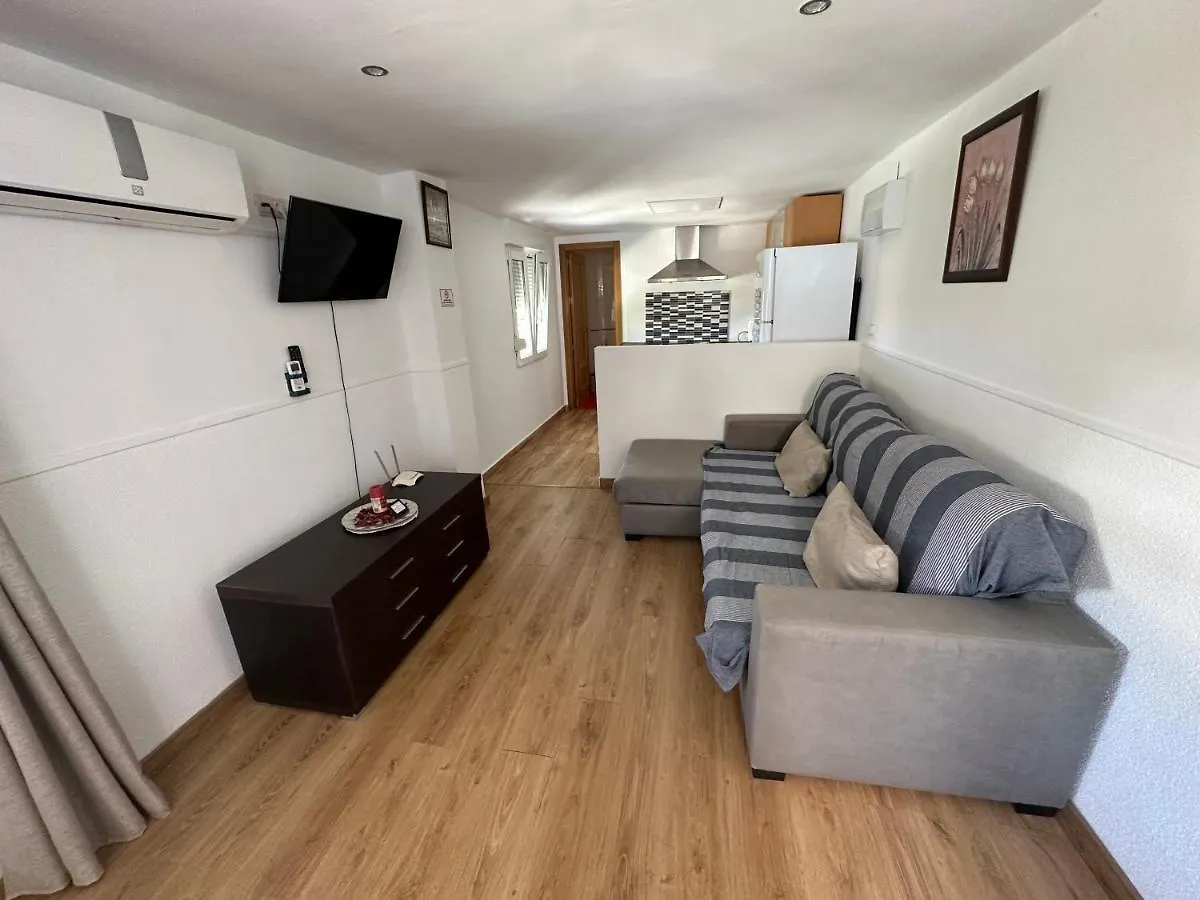Dream Villa With Heated Swimming Pool, Jacuzzi, Waterfall, Heating Is Extra Benalmadena