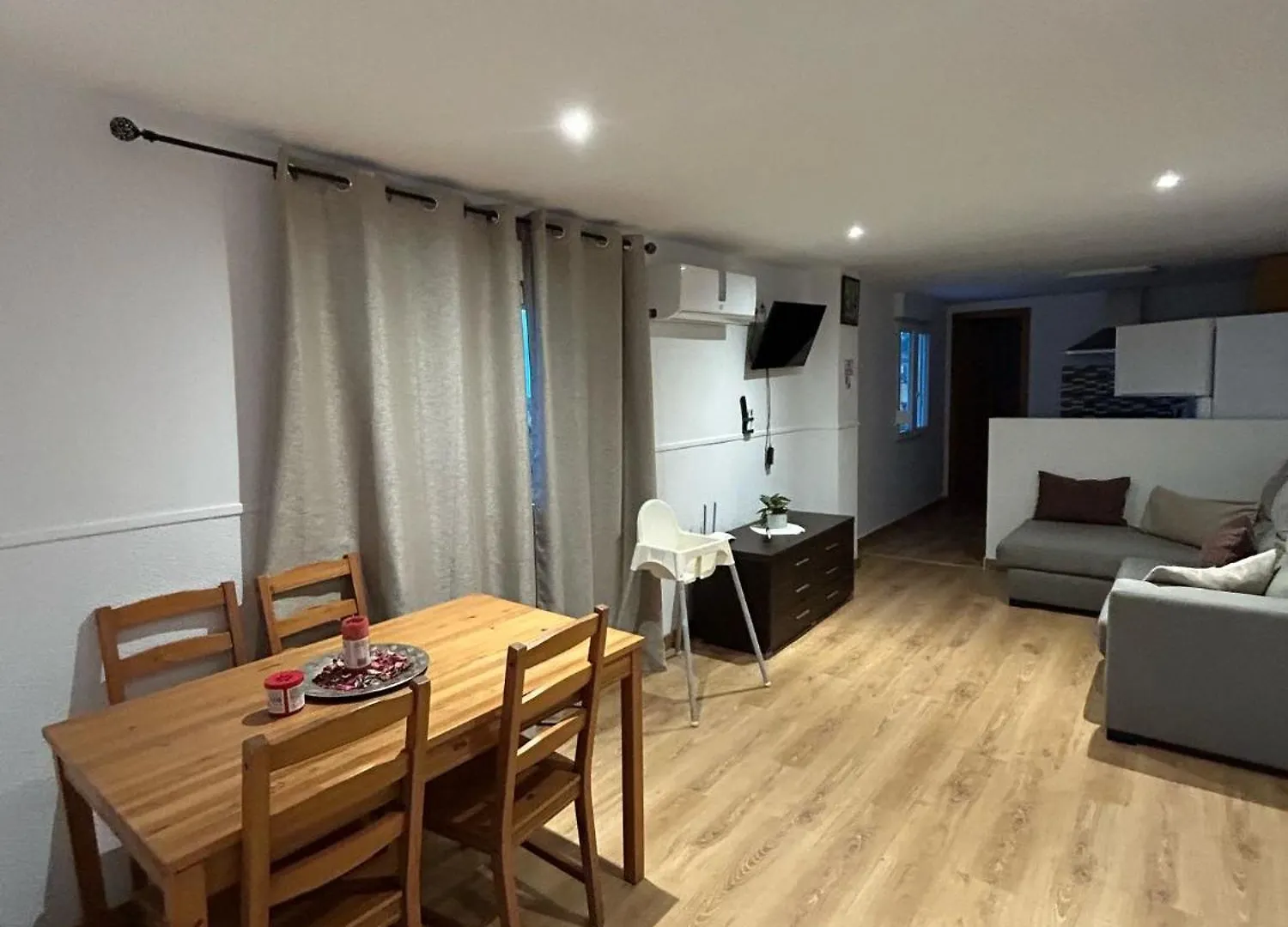 Dream Villa With Heated Swimming Pool, Jacuzzi, Waterfall, Heating Is Extra Benalmadena 0*,